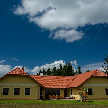 Apartmany V Posumavi Стахи Экстерьер фото